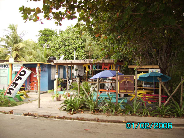 Vieques, Esperanza Tiki Hut